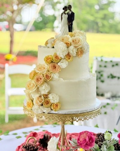 wedding cake october 25